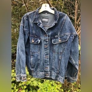 - Vintage Sunset Blues denim jacket! This jacket is awesome! Size medi…